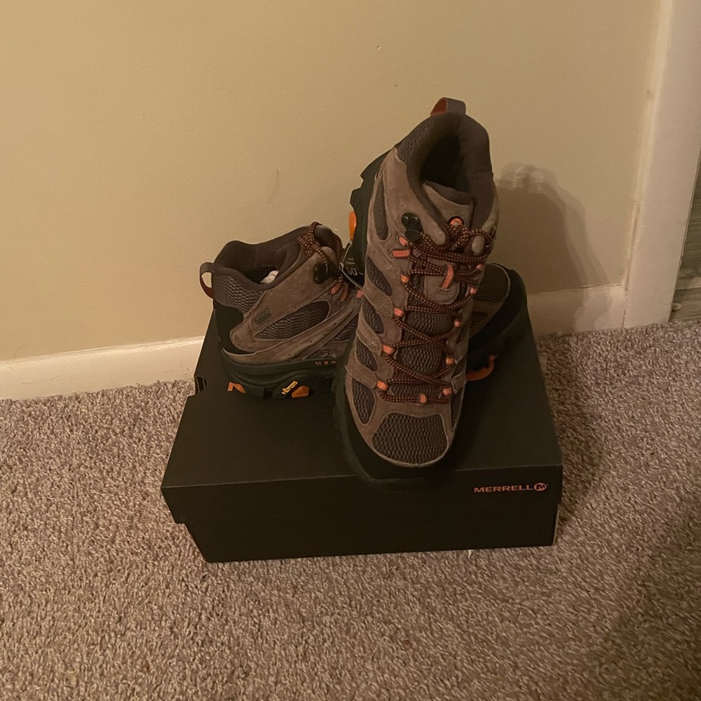 Merrell Moab 3 Mid GTX, NIB, Olive, 9.5